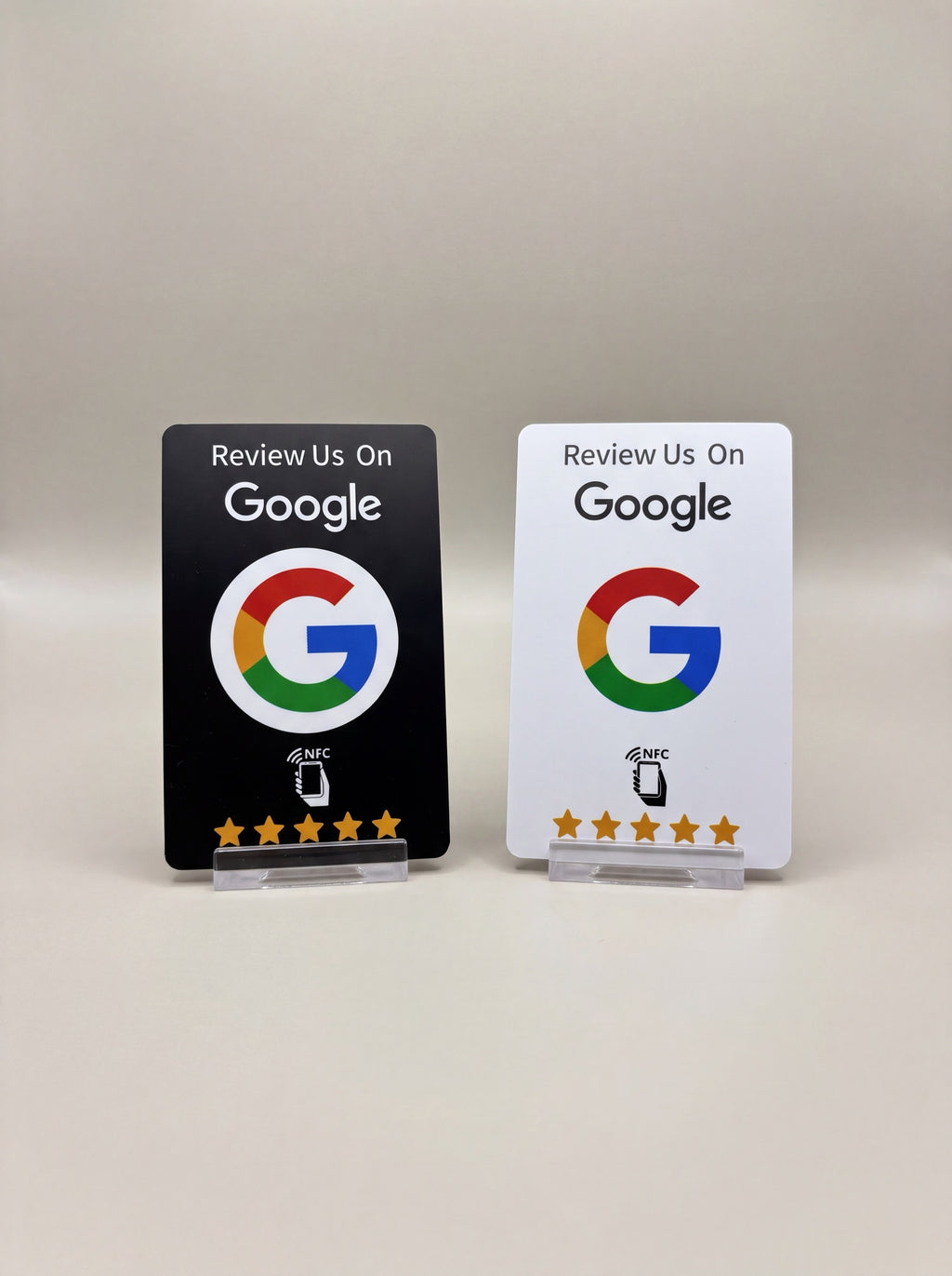 Tarjeta NFC de reseñas de Google: cara negra y cara blanca